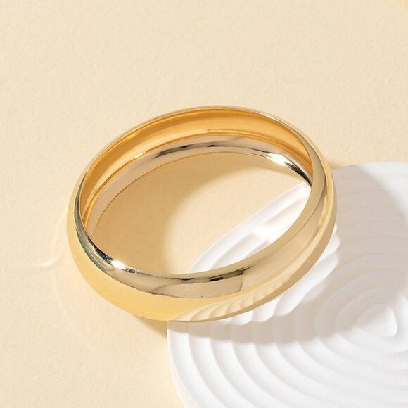 gold tone bangle minimelist chic - Picture 2 of 2